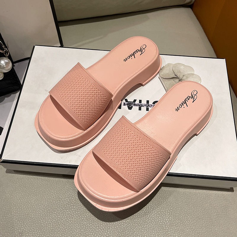 2024 New Summer Slides Slippers Women Fashion Sandals Thick Soles Wedge Heels Beach Slippers