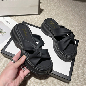 Fashion Female Beach Summer Thick Platform Slippers Women Wedges Non-slip Soft Sandals Home Slides