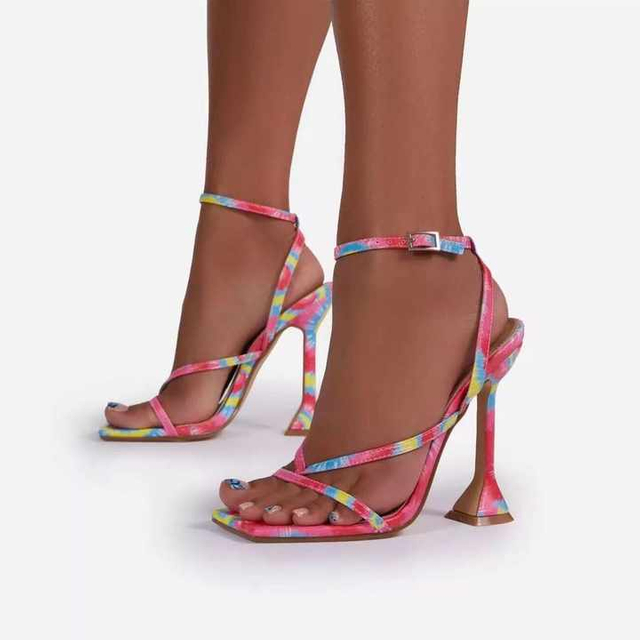 Women Sandals Sexy Open Toe Ankle Strap High Heels Ladies Shoes Buckle Mid Thin Heel Summer Party Shoes