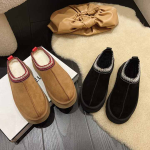 Ankle Snow Boots Women Winter Brand Fur Short Plush Warm Flats Platform Shoes Suede Boots
