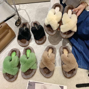 Thick Sole Autumn Winter Fashion Women Cross Faux Fur Slippers Outside Wear Warm Indoor Ladies 