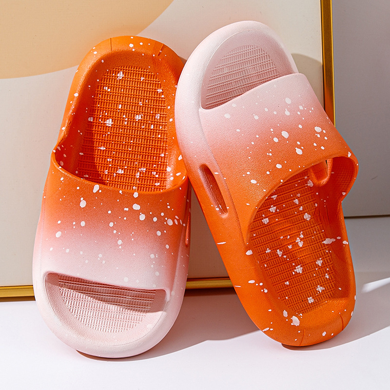 Summer Children's Slippers Casual Sky Gradient Soft Home Bathroom Slippers Non-Slip Girls Boys Slippers Shoes