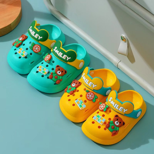  Cute Cartoons Kids Mules Clogs Summer Sandals Garden Beach outdoor clogs Children Baby Shoes 