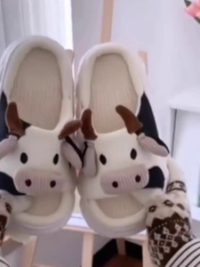 Cute Women Kawaii Fluffy Summer Linen Platform Animal Cow Slippers Cartoon Milk House Slippers Funny Shoe