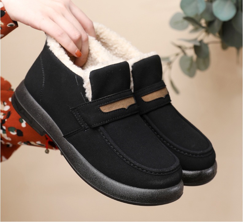 Woman Flats Round Toe Casual Female Sneakers Slip-on Loafers Winter Fur Retro Slip on New Shoes