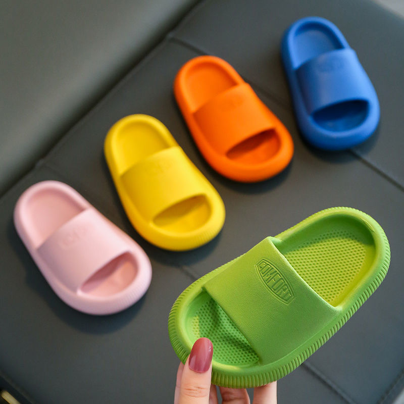 Summer Children's Casual Slippers Solid Color Breathable Non-Slip Home Bathroom Beach Kids Soft Slippers Boys Girls Indoor Shoes