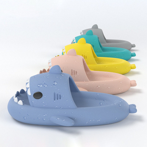 Men's and Women's Shark Slides Cloud Slippers Summer Novelty Open Toe Slide Sandals Anti-Slip Beach Pool Shower Shoes with Cushioned Thick Sole