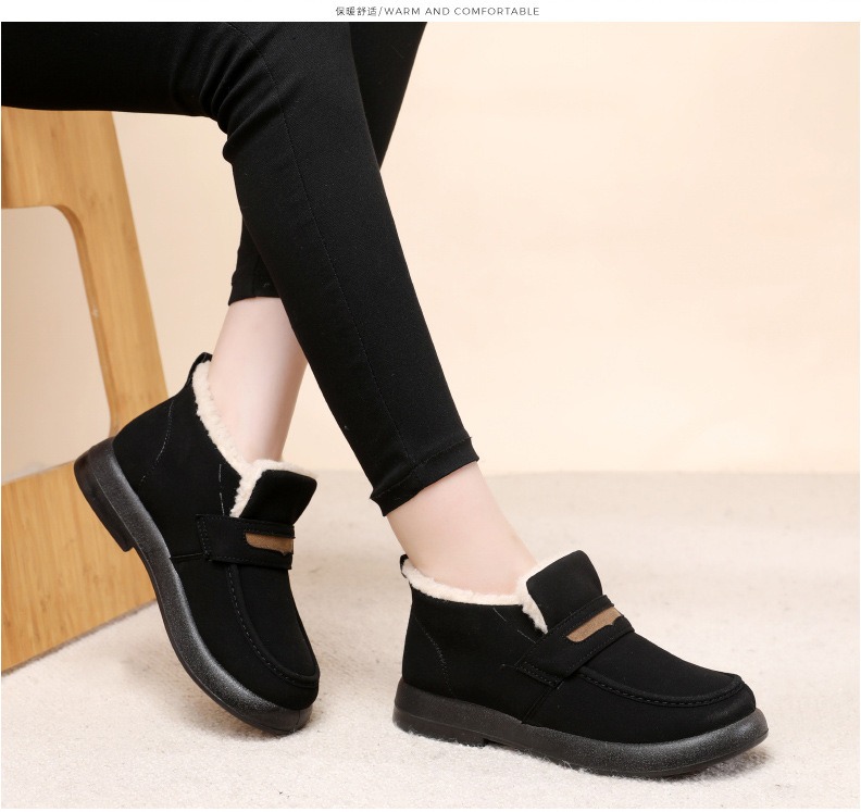 Woman Flats Round Toe Casual Female Sneakers Slip-on Loafers Winter Fur Retro Slip on New Shoes