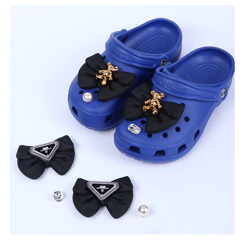 1pcs Bowknot Clog Charms Green Blue White Black Bow PVC Shoe Accessories Decorations for Couples Kids Gifts