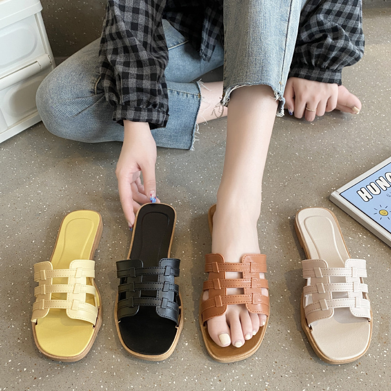 Summer Slippers Women Flat Luxury Outdoor Beach Flip Flops Female Sandals Trend Brand Design Slides Shoes for Woman