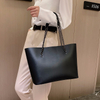 New Autumn and Winter Large Handbag Capacity Soft Leather Shoulder Bag Retro 